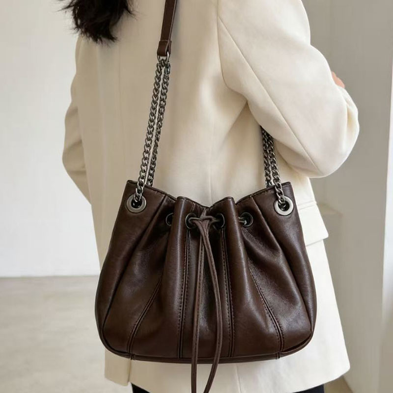 Luxury Bags Sling - Tas Selempang Wanita Model Bucket dengan