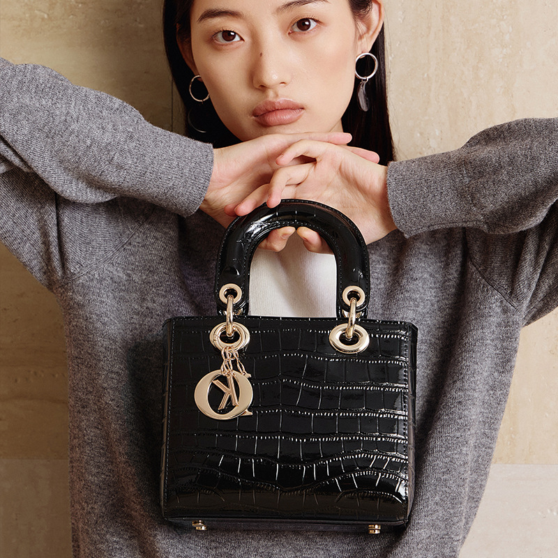 Tas Selempang Wanita Mini Mewa - Bucket Bag Suede ulasan dan harga
