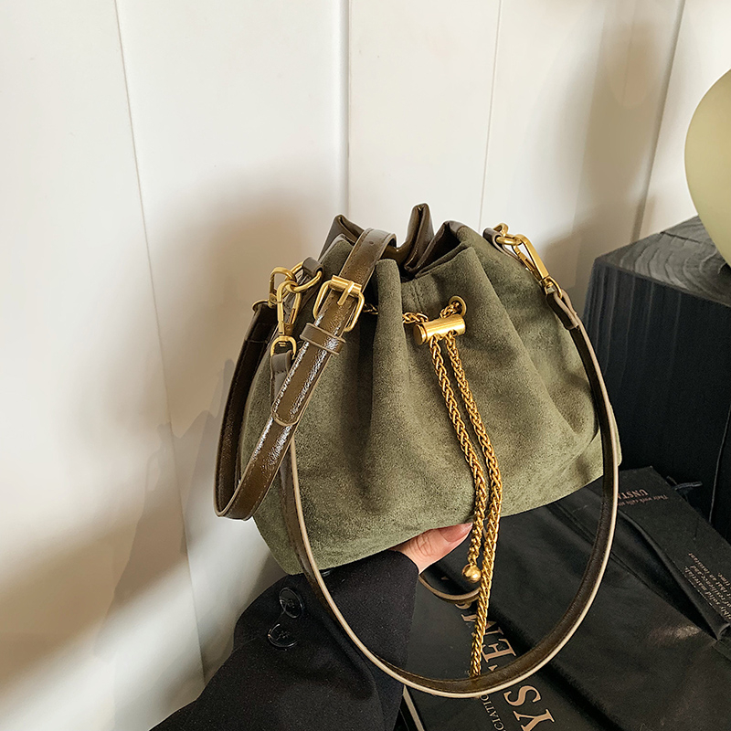 Tas Selempang Wanita 2026 Baha - Bucket Bag Suede ulasan dan harga